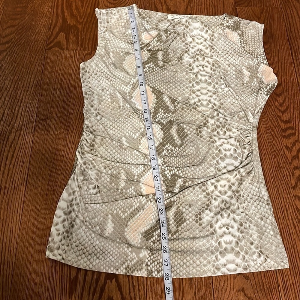Kenneth Cole NY women’s snakeskin python jersey rushed top sleeveless neutral M - Picture 9 of 14